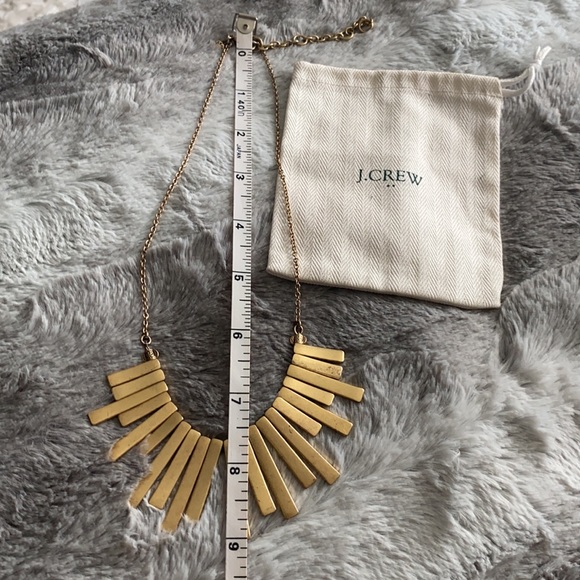 J CREW gold fashion necklace - Picture 6 of 6